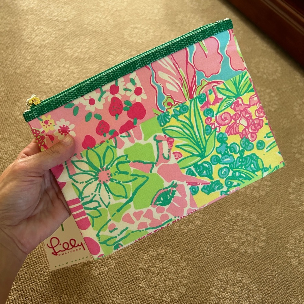 Lilly Pulitzer Business or Pleasure Duo - Picture 10 of 15